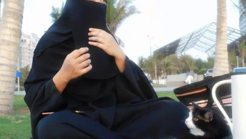 娱乐吃瓜君未婚妻,揭秘吃瓜君未婚妻背后的神秘故事